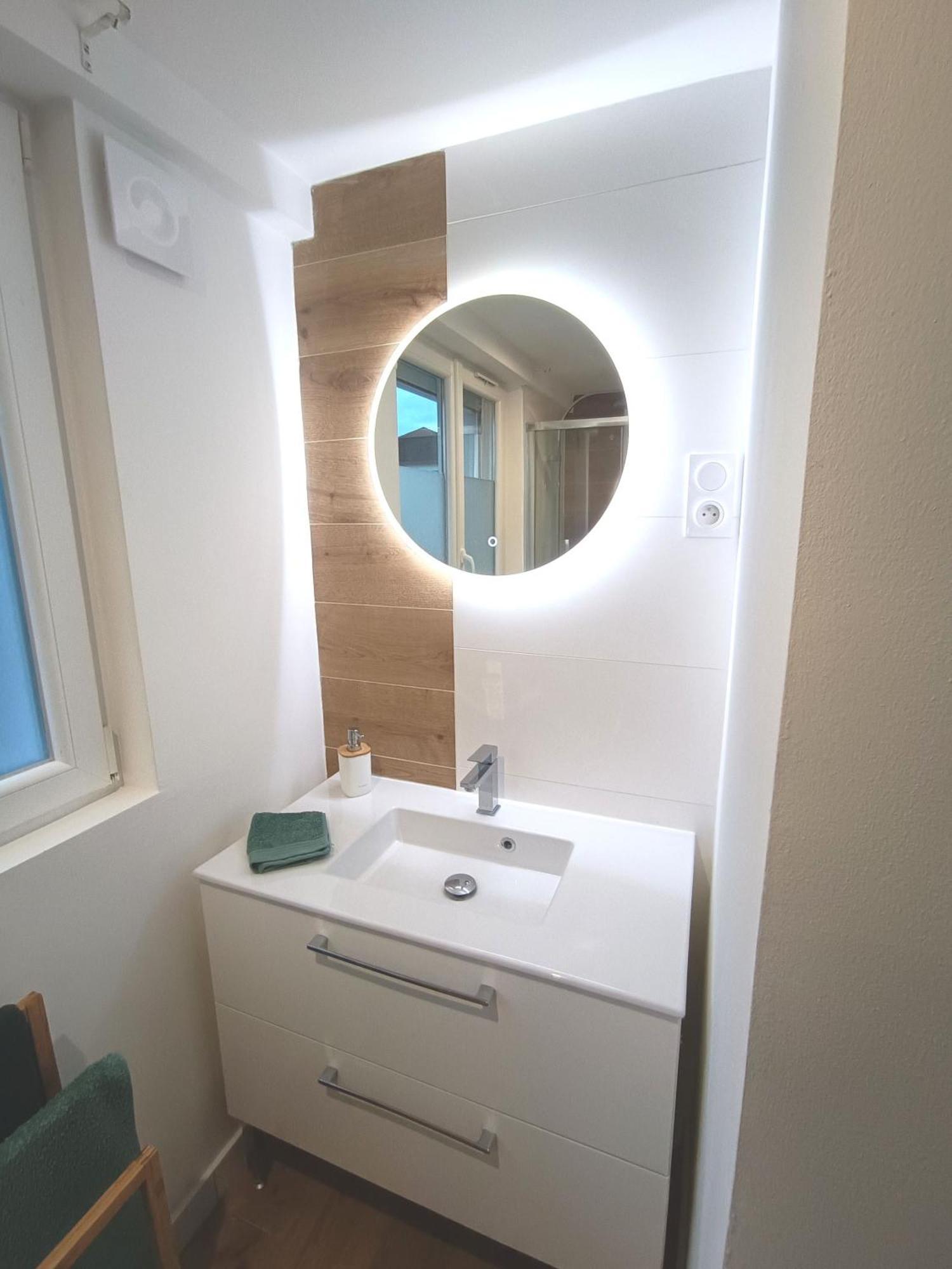 Appartement Le Montigny à Vernon  Extérieur photo