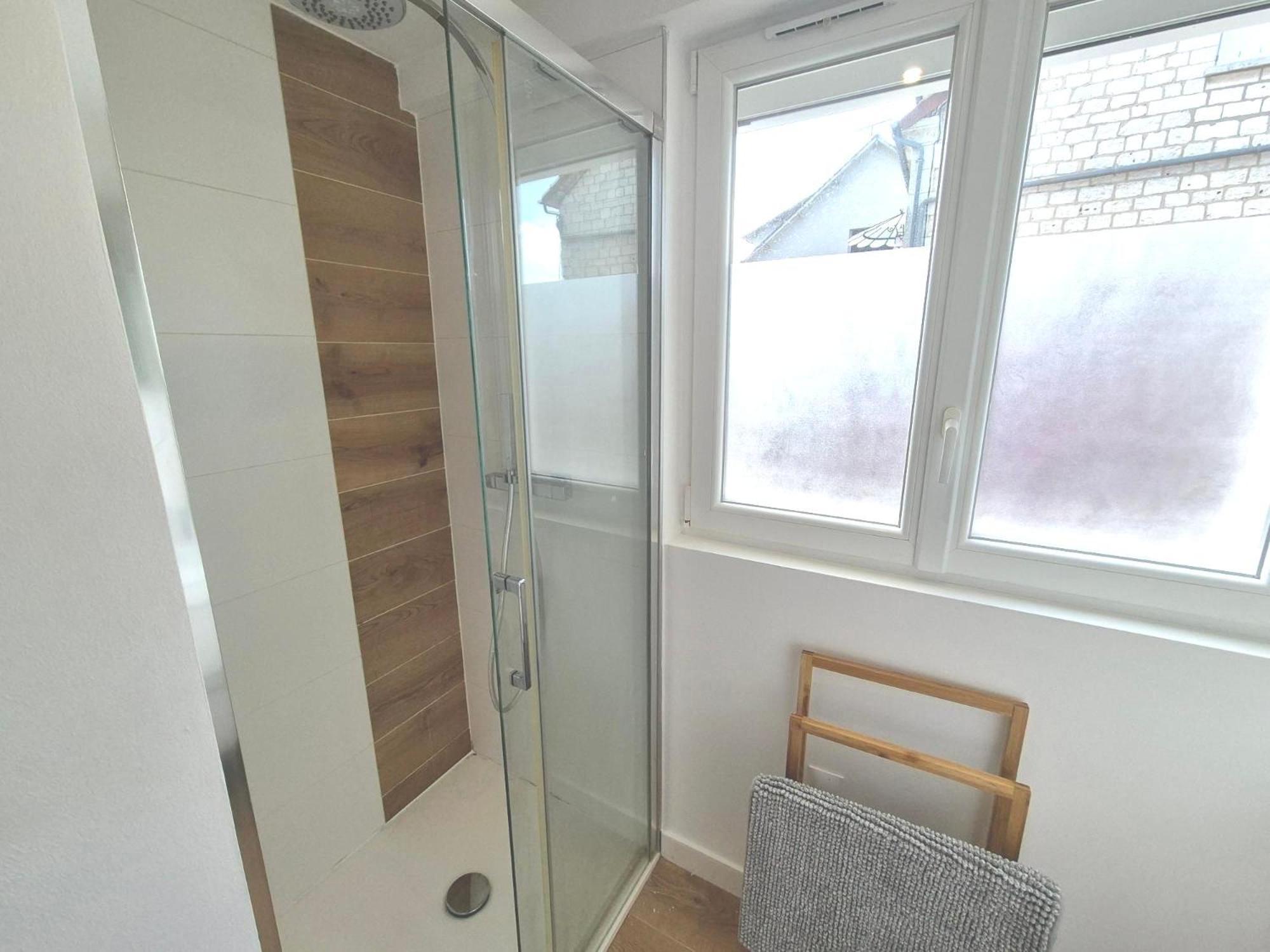 Appartement Le Montigny à Vernon  Extérieur photo